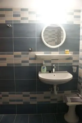 Basic Üç Kişilik Oda