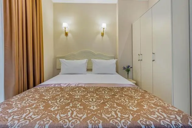 Standart Oda, Kara Manzaralı