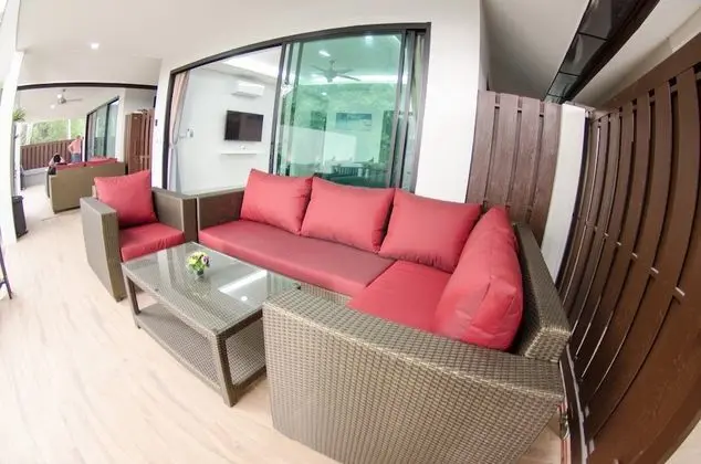 Rose Villa