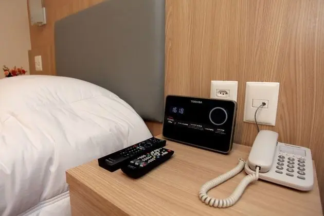 Üç Kişilik Oda