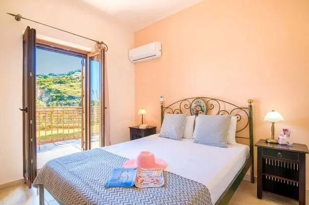 Villa (Andon)