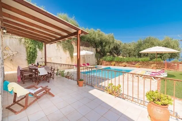 Villa (Andon)