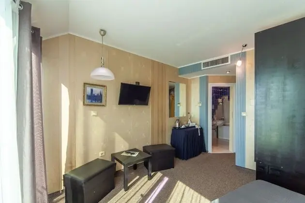 Deluxe Tek Büyük veya İki Ayrı Yataklı Oda, Şehir Manzaralı