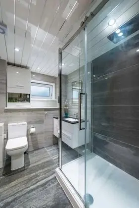 Basic Apart Daire, Birden Çok Yatak