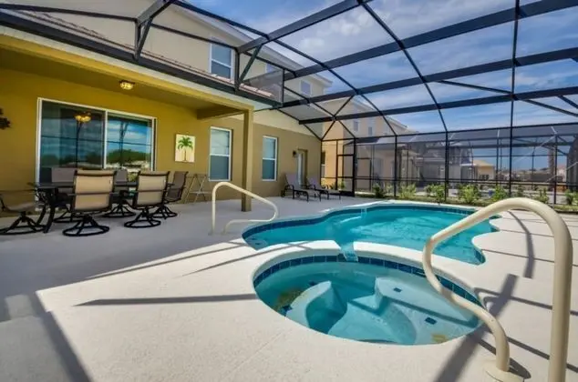 Villa (Solterra Resort Villa)