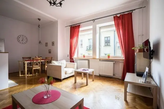 Deluxe Stüdyo Süit