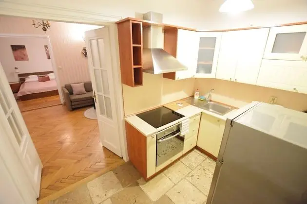 Deluxe Stüdyo Süit