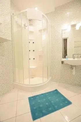 Deluxe Stüdyo Süit