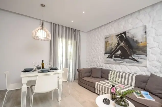 Grand Apart Daire
