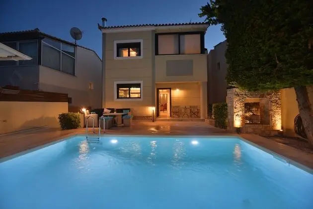 Villa, Kişiye Özel Havuzlu