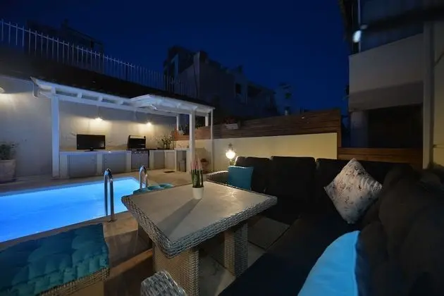 Villa, Kişiye Özel Havuzlu