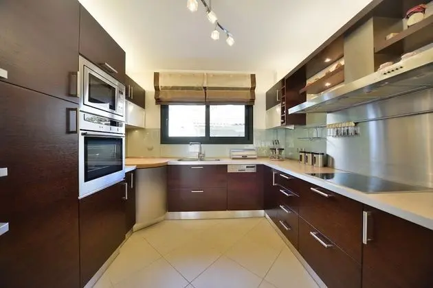 Villa, Kişiye Özel Havuzlu