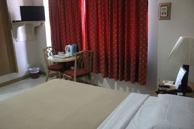 Standard Tek Büyük veya İki Ayrı Yataklı Oda