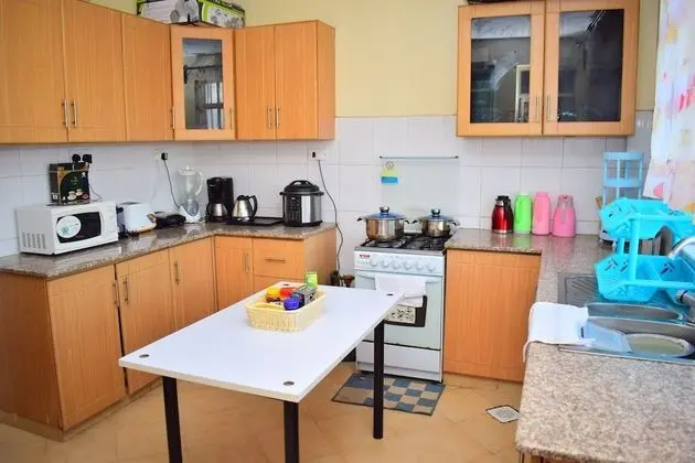 Tek Kişilik Oda, Sigara İçilmez, Şehir Manzaralı