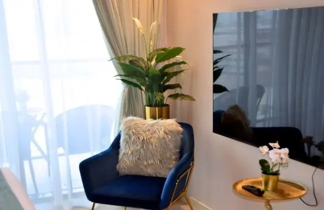 Executive Stüdyo, Balkon, Kanal Manzaralı