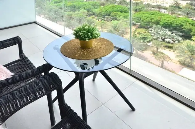 Executive Stüdyo, Balkon, Kanal Manzaralı