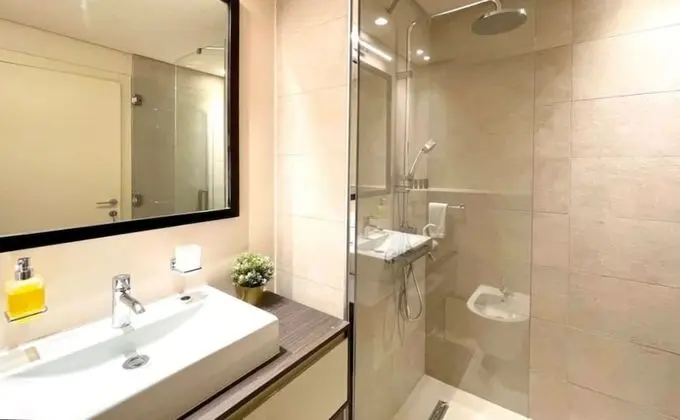 Executive Stüdyo, Balkon, Kanal Manzaralı