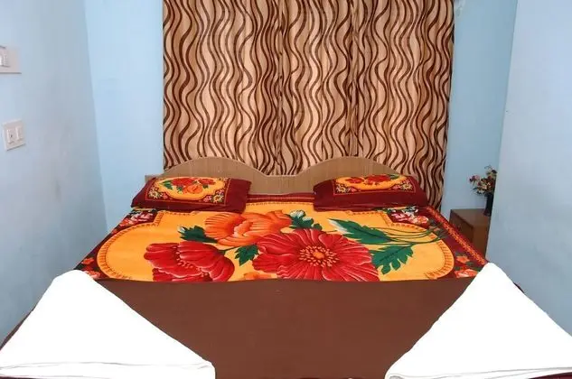 Deluxe AC Room
