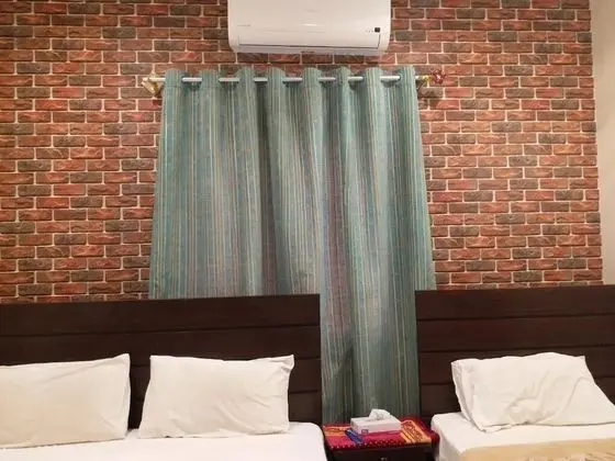 Deluxe Üç Kişilik Oda
