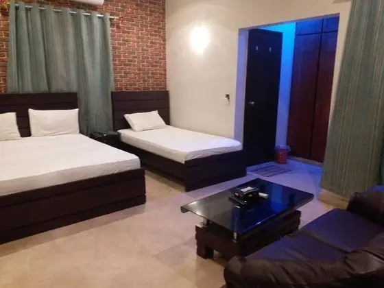 Deluxe Üç Kişilik Oda