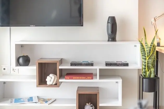 City Tek Büyük Yataklı Oda