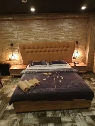 Standart çift kişilik oda