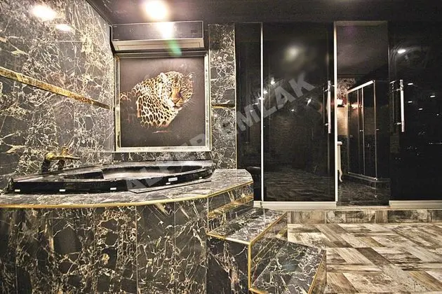 VIP Suit Oda,Şehir Manzaralı,Şömineli ve Jakuzili