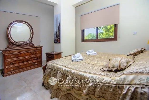 Villa, 6 Yatak Odası, Sigara İçilebilir, Balkon