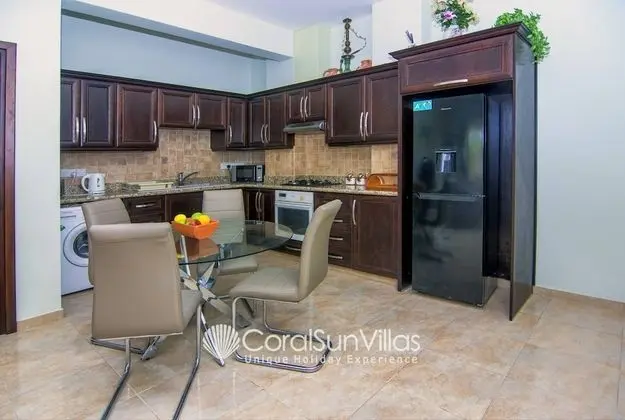 Villa, 6 Yatak Odası, Sigara İçilebilir, Balkon