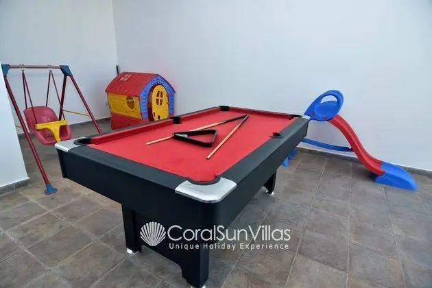 Villa, 6 Yatak Odası, Sigara İçilebilir, Balkon