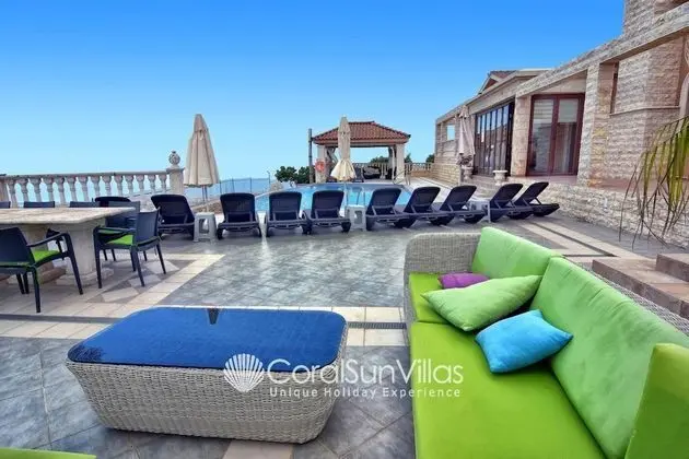 Villa, 6 Yatak Odası, Sigara İçilebilir, Balkon