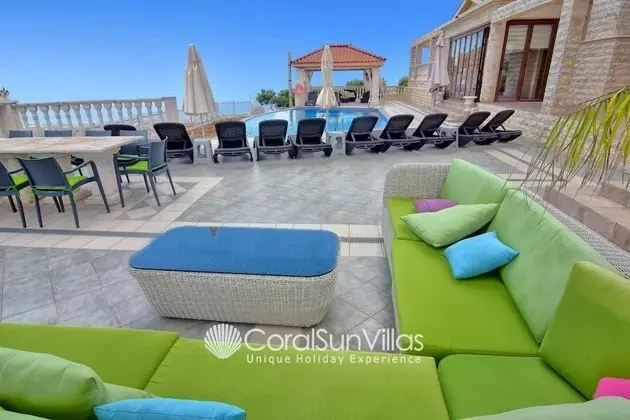 Villa, 6 Yatak Odası, Sigara İçilebilir, Balkon