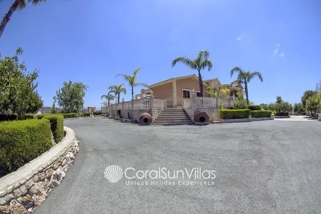 Villa, 6 Yatak Odası, Sigara İçilebilir, Balkon