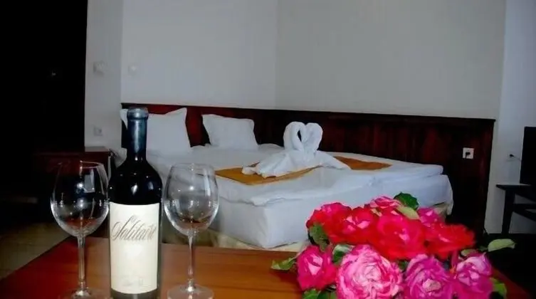 Deluxe Stüdyo