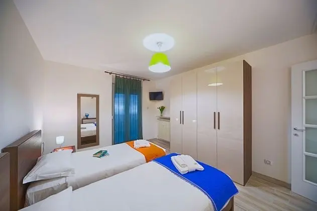 Apart Daire, 2 Yatak Odası (Elegant Pol's Loft)
