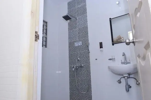 Premier Apart Daire, 1 Çift Kişilik Yatak, Sigara İçilebilir, Bahçe Manzaralı