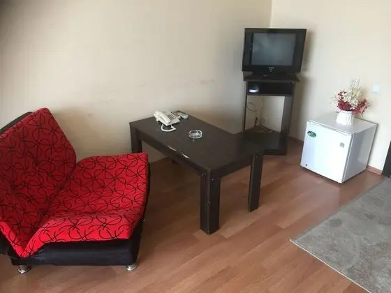 Basic Tek Büyük veya İki Ayrı Yataklı Oda, Şehir Manzaralı