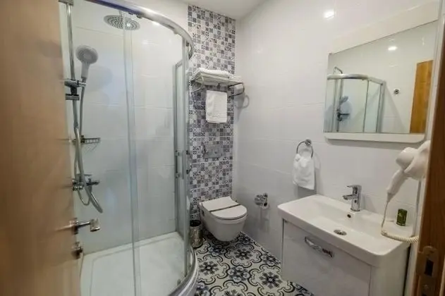 Çift Kişilik