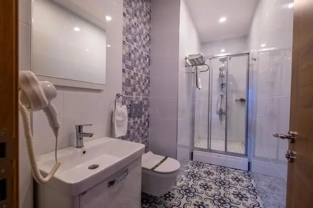 Ekonomik Aile Odası, Bahçe Manzaralı, Balkonlu