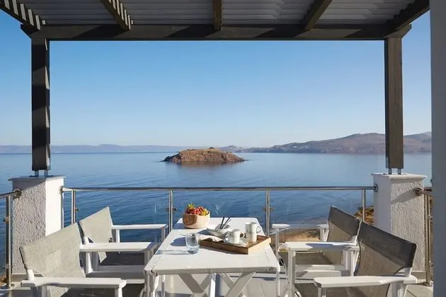 Superior Villa, 2 Yatak Odası, Kişiye Özel Havuzlu, Deniz Manzaralı