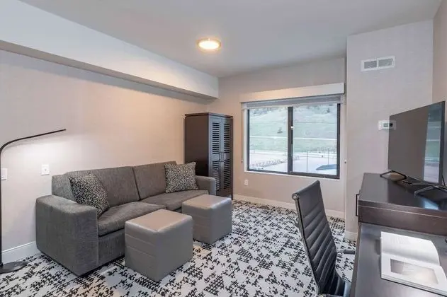 Süit, Birden Çok Yatak, Engellilere Uygun, Sigara İçilmez