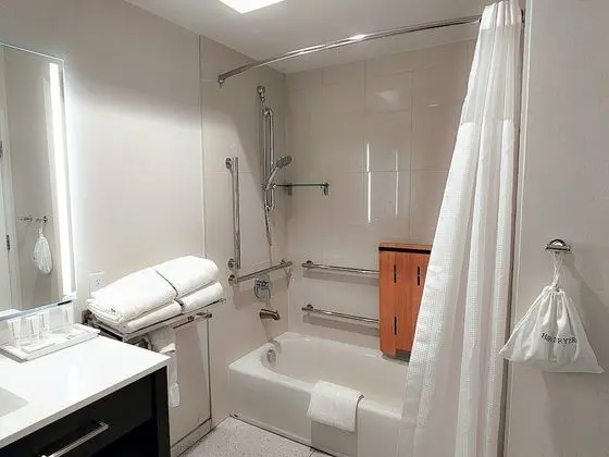 Süit, Birden Çok Yatak, Engellilere Uygun, Sigara İçilmez