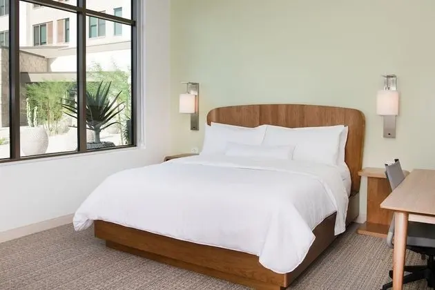 Oda, 1 En Büyük (King) Boy Yatak, Sigara İçilmez