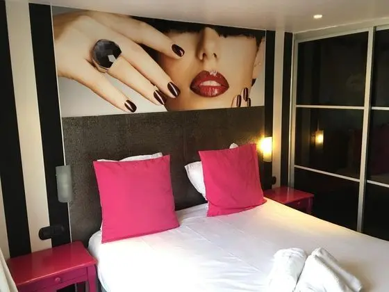 1 Çift Kişilik Veya 2 Tek Kişilik Yatak Standard