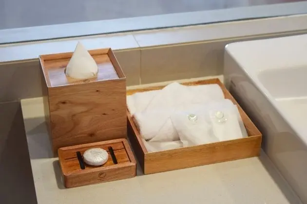 Deluxe Oda, 1 En Büyük (King) Boy Yatak, Balkon, Bahçe Manzaralı