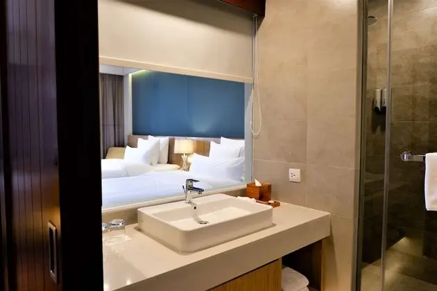 Deluxe Oda, 1 En Büyük (King) Boy Yatak, Balkon, Bahçe Manzaralı