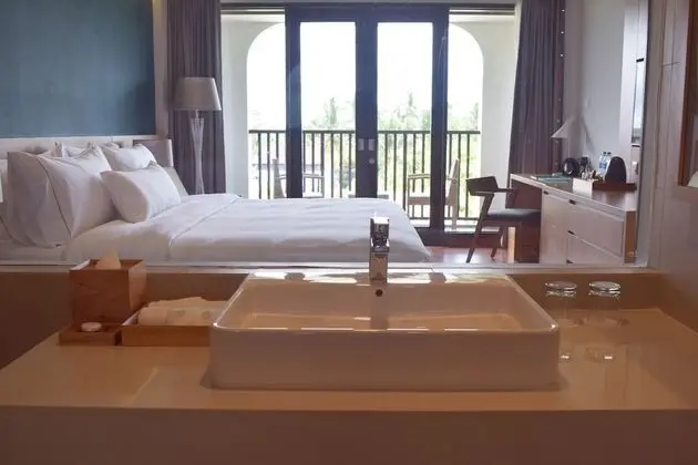 Deluxe Oda, 1 En Büyük (King) Boy Yatak, Balkon, Bahçe Manzaralı