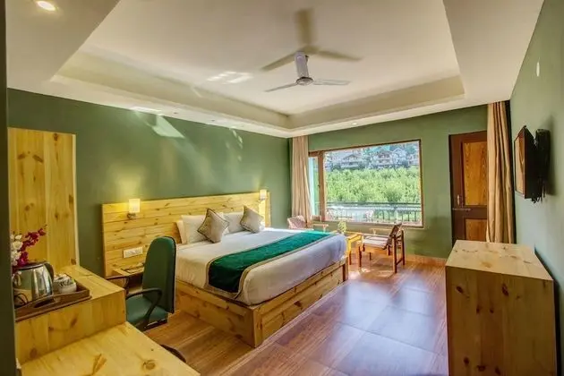 Basic Tek Büyük Yataklı Oda, 1 Çift Kişilik Yatak (Mango Cozy Room)