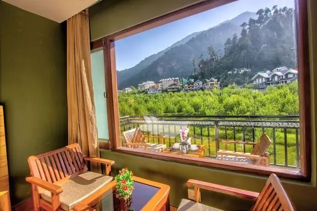 Basic Tek Büyük Yataklı Oda, 1 Çift Kişilik Yatak (Mango Cozy Room)
