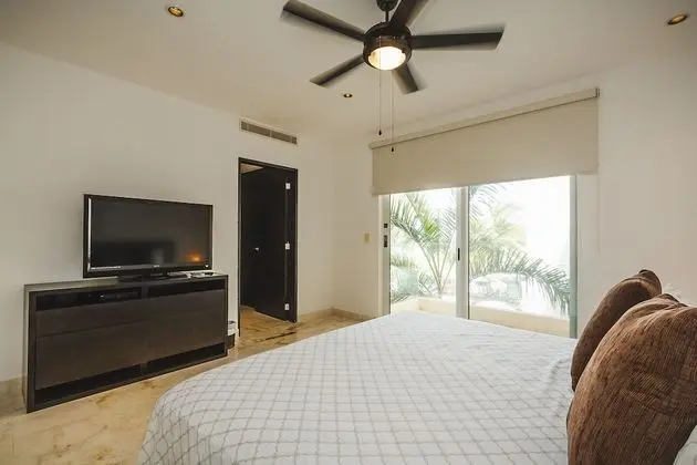 Luxury Daire, 2 Yatak Odası, Havuz Kullanımı, Denize Sıfır